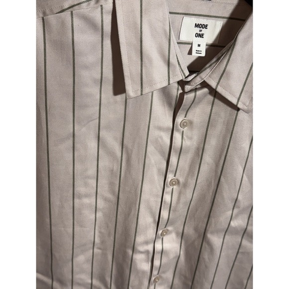 Mode of One Men's Relaxed-Fit Printed Button-Down Shirt Cool Putty MEDIUM - Picture 11 of 14